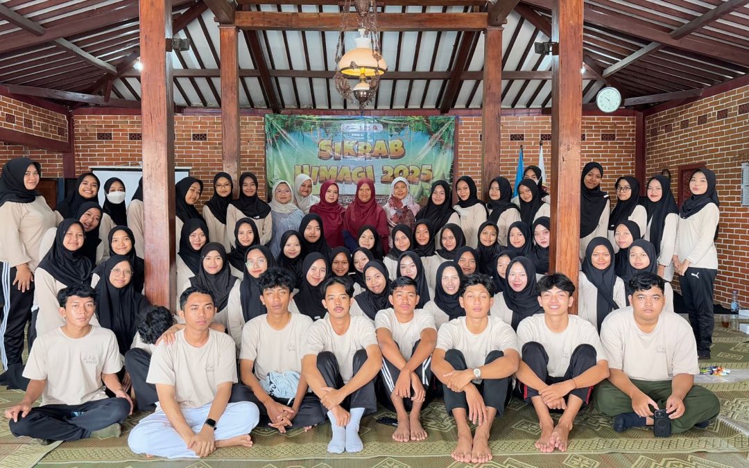 Jalin Keakraban Antar Mahasiswa, Himpunan Mahasiswa Gizi Alma Ata Gelar Outbond di Pulesari, Sleman